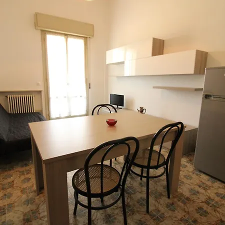 19 Igea Marina Bilocale Sul Mare Apartman